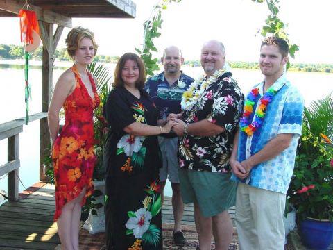 Lavahut - Matching Hawaiian shirts, dresses & clothing - allen