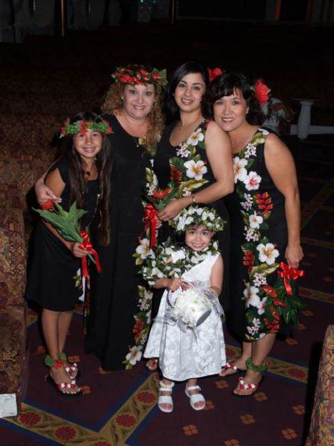 Lavahut - Matching Hawaiian shirts, dresses & clothing - elisaarias