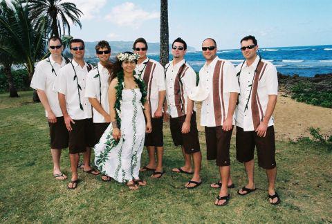 Lavahut - Matching Hawaiian shirts, dresses & clothing - keauililani_dan_3