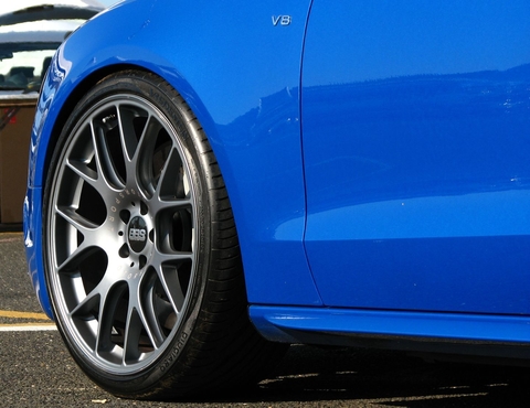 CH122SPO | BBS CH-R (Silver w/ Polished Steel Lip) | 5x112 19